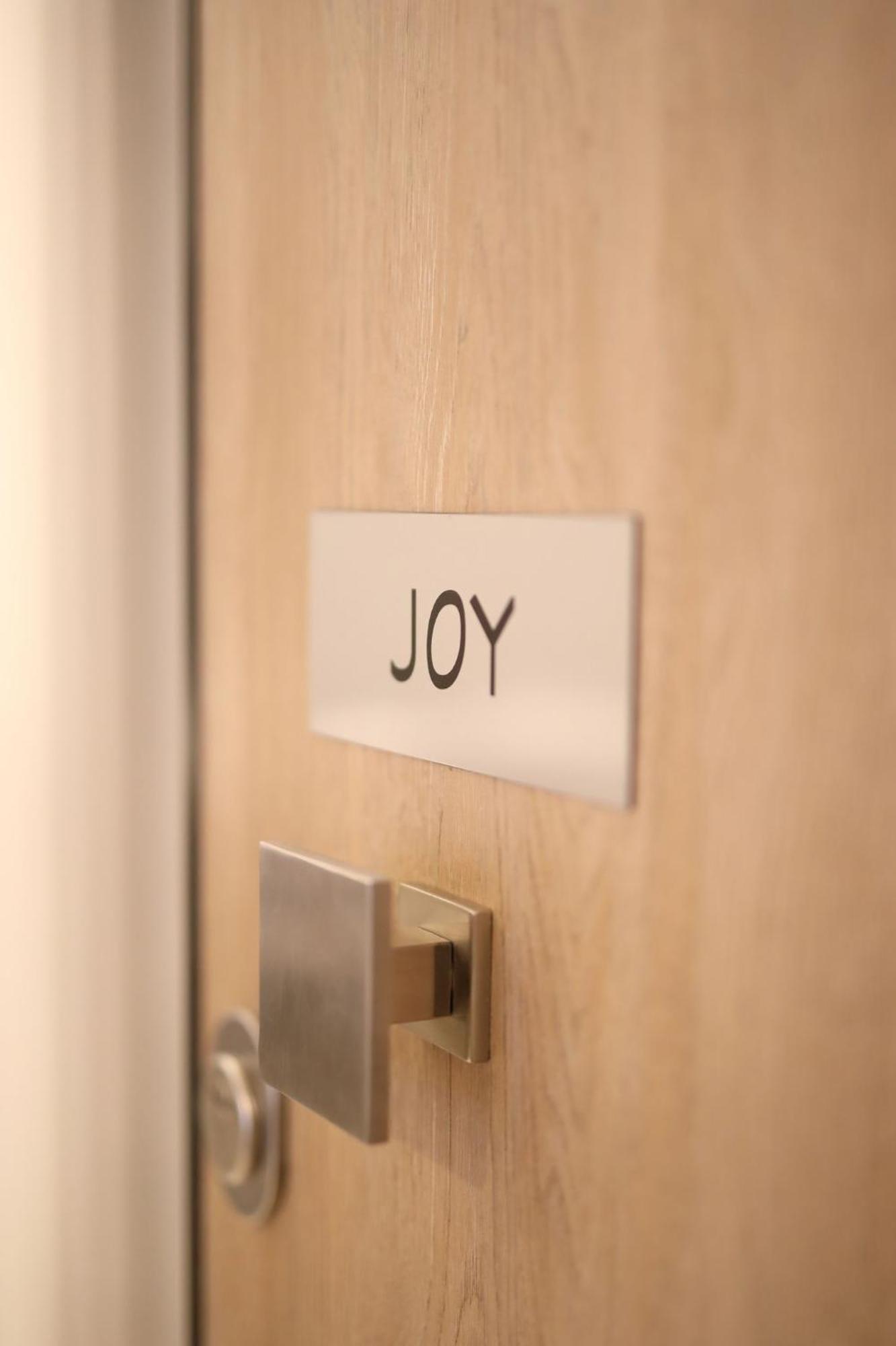 Joy Luxury Central Apartment Athens Ngoại thất bức ảnh